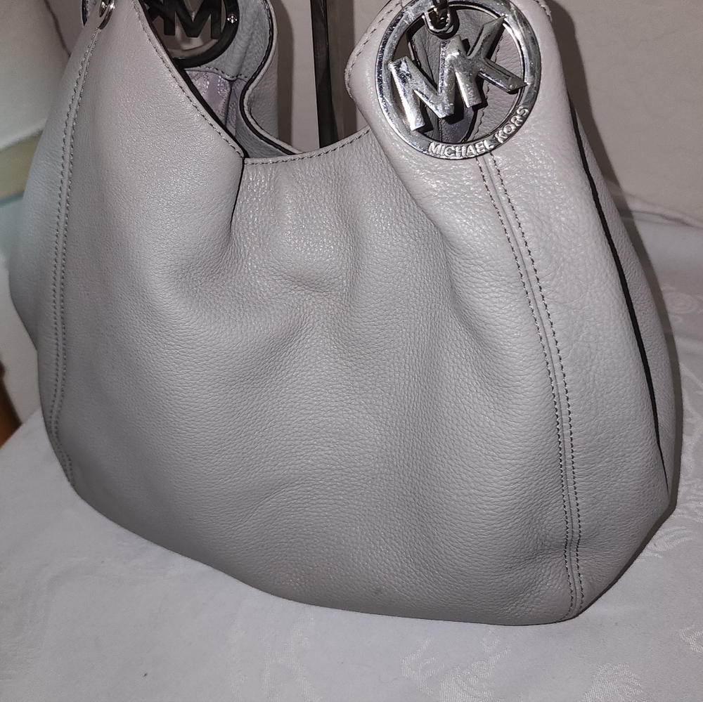 Michael Kors Grey Leather Bag - Picture 3 of 7